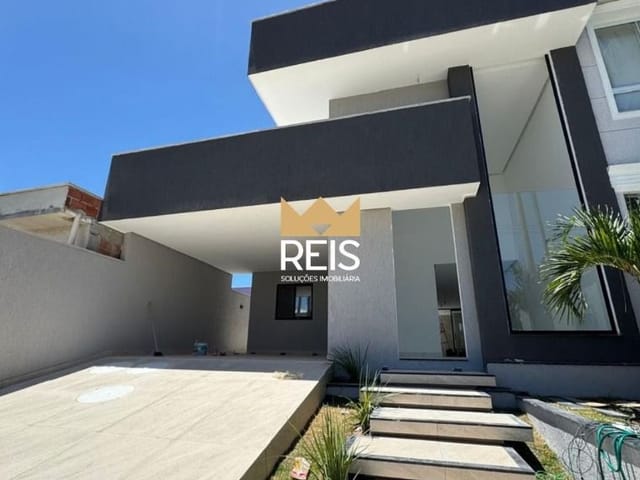Casa com 252m² 3 quartos e 3 banheiros, à venda, no bairro Campo Grande em Rio de Janeiro