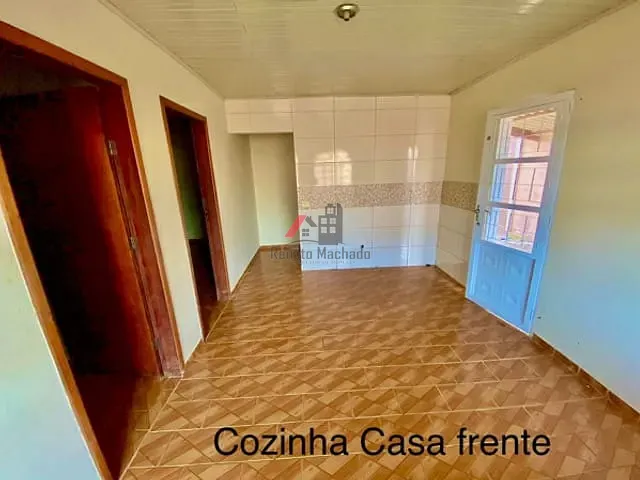 Casa 3 quartos e 2 banheiros, à venda, no bairro Conjunto Del Condor em Arapongas