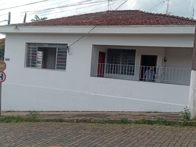Foto do Casa - Casa para alugar em Guaxupé/MG | Moradia Assessoria Imobiliária