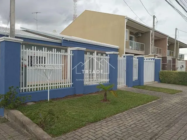Casa com 360m² 4 quartos e 3 banheiros, à venda, no bairro Porto das Laranjeiras em Araucária
