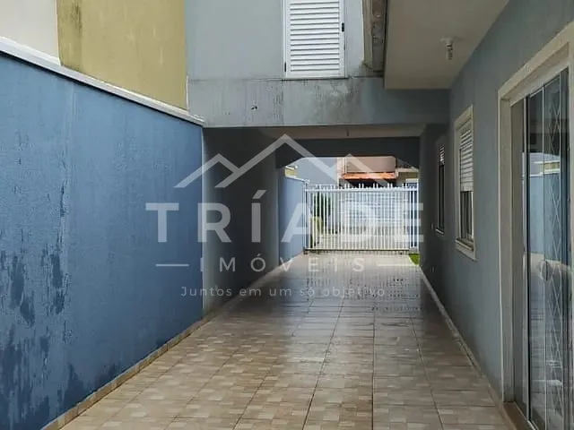 Casa com 360m² 4 quartos e 3 banheiros, à venda, no bairro Porto das Laranjeiras em Araucária