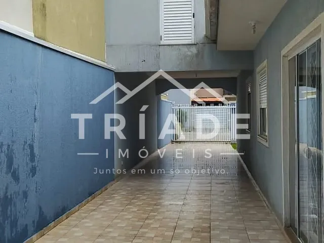 Casa com 360m² 4 quartos e 3 banheiros, à venda, no bairro Porto das Laranjeiras em Araucária