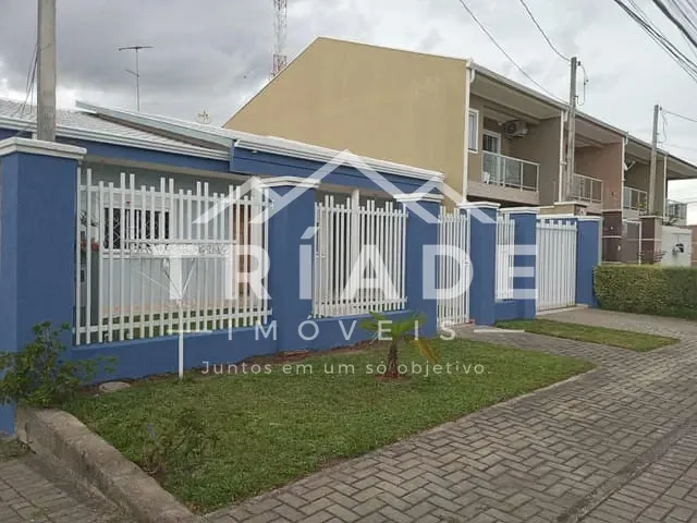 Casa com 360m² 4 quartos e 3 banheiros, à venda, no bairro Porto das Laranjeiras em Araucária