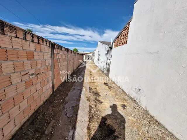 Casa 1 quarto e 1 banheiro, para alugar, no bairro Jardim Imperial em Sinop