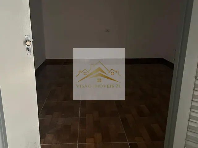 Casa 2 quartos e 1 banheiro, para alugar, no bairro Vila Alpina em São Paulo