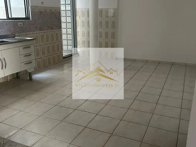 Casa 2 quartos e 1 banheiro, para alugar, no bairro Vila Alpina em São Paulo