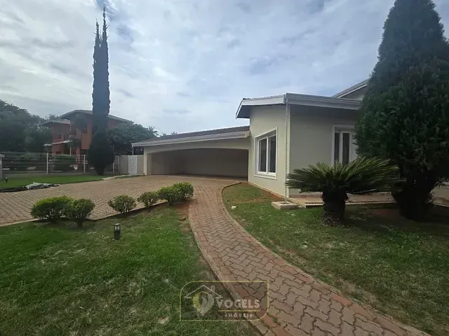 Casa 4 quartos e 5 banheiros, para alugar, no bairro Palm Park em Holambra