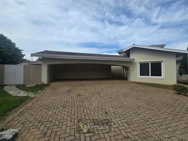Casa 4 quartos e 5 banheiros, para alugar, no bairro Palm Park em Holambra
