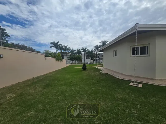 Casa 4 quartos e 5 banheiros, para alugar, no bairro Palm Park em Holambra