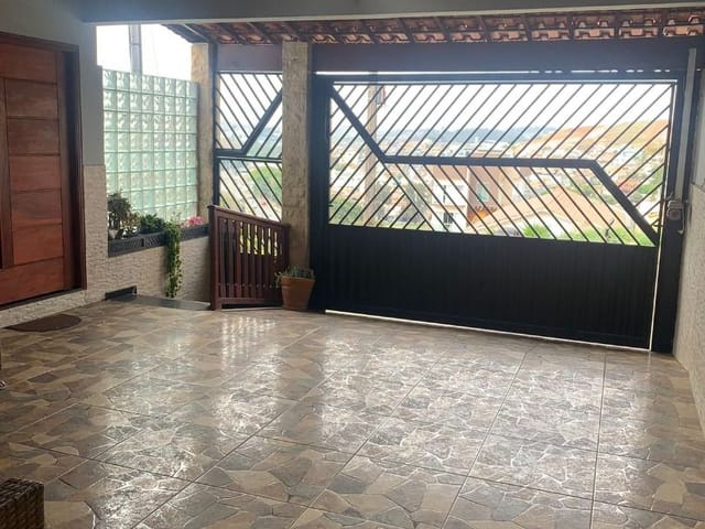 Casa 3 quartos e 2 banheiros, à venda, no bairro Ponte Nova em Extrema