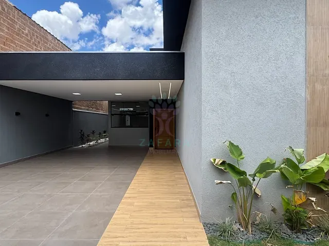 Casa com 360m² 3 quartos e 3 banheiros, à venda, no bairro Parque Residencial Rita Vieira em Campo Grande