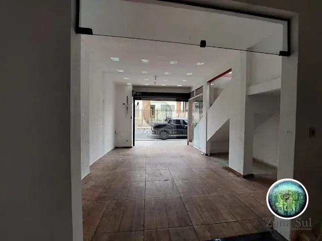 Casa com 220m² 2 quartos e 2 banheiros, à venda, no bairro Jardim Simus em Sorocaba