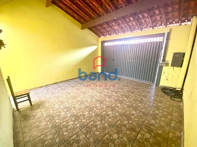 Casa com 125m² 2 quartos e 1 banheiro, à venda, no bairro Parque Residencial Célia Maria em Porto Feliz