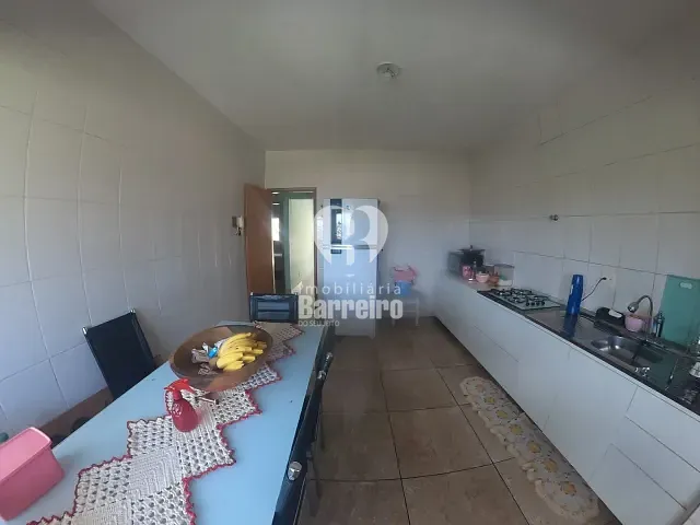 Casa 2 quartos e 1 banheiro, à venda, no bairro Bonsucesso (Barreiro) em Belo Horizonte