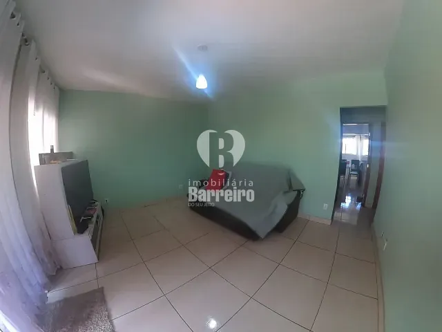 Casa 2 quartos e 1 banheiro, à venda, no bairro Bonsucesso (Barreiro) em Belo Horizonte