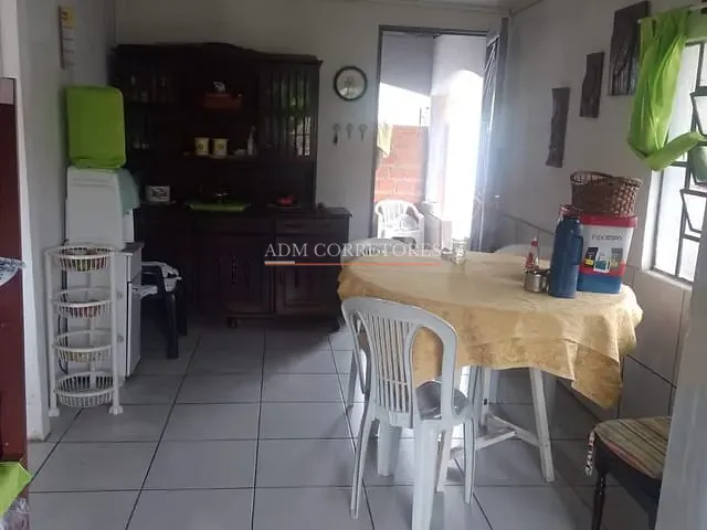 Casa com 300m² 3 quartos e 2 banheiros, à venda, no bairro Parque Granja Esperança em Cachoeirinha