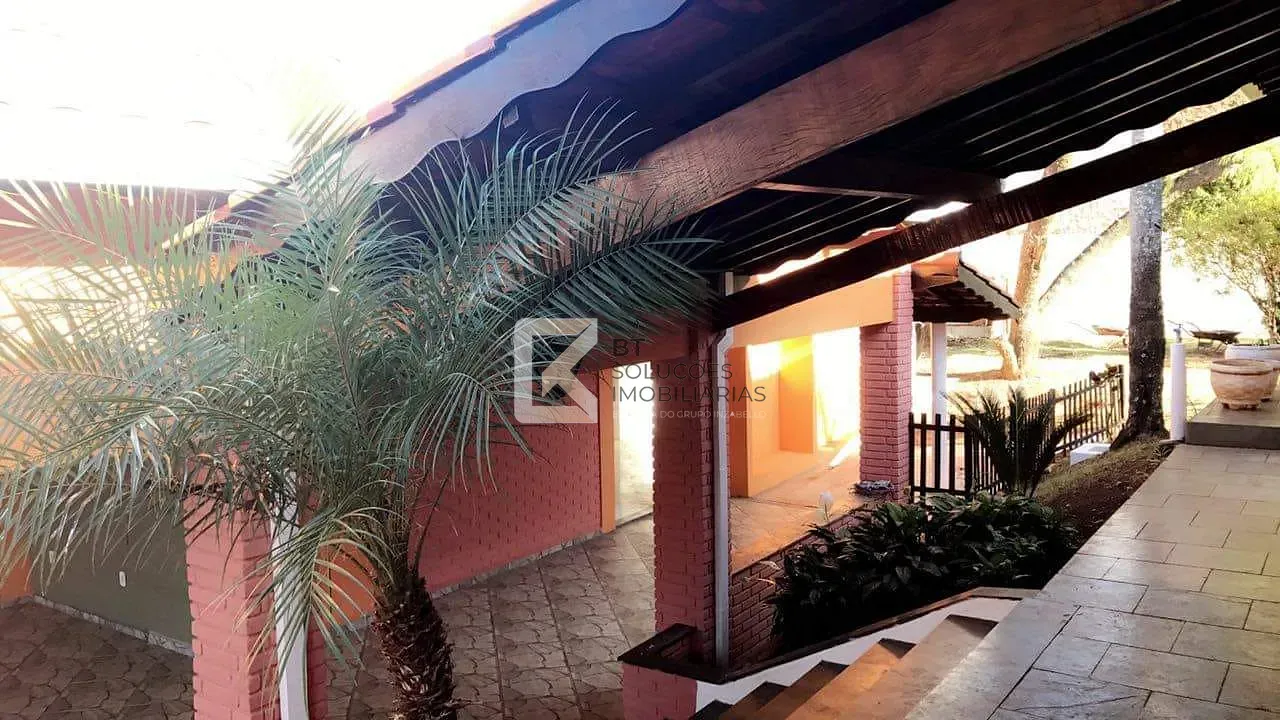 Casa, 3 quartos, 222 m² - Foto 3