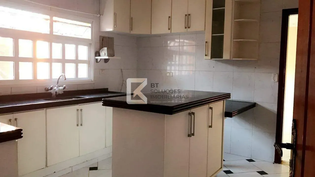 Casa, 3 quartos, 222 m² - Foto 10