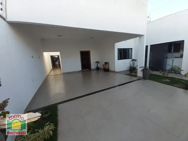 Casa com 200m² 3 quartos e 3 banheiros, à venda, no bairro Jardim Itália em Anápolis