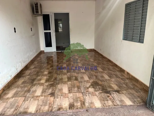 Casa 3 quartos e 2 banheiros, à venda, no bairro Maria Leite em Corumbá