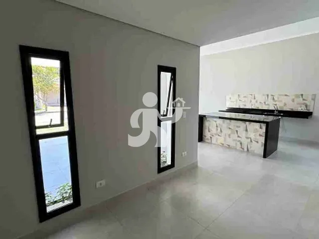 Casa com 200m² 3 quartos e 2 banheiros, à venda, no bairro Água Branca em Piracicaba