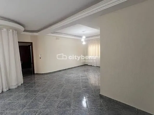 Casa 3 quartos e 3 banheiros, à venda, no bairro Monte Carlo em Araçatuba