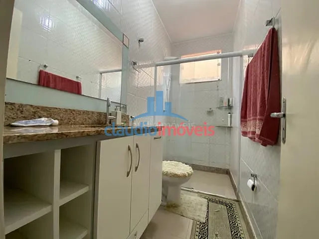 Casa com 110m² 2 quartos e 1 banheiro, à venda, no bairro Centro em Barra do Piraí