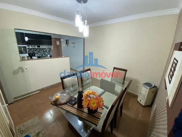 Casa com 110m² 2 quartos e 1 banheiro, à venda, no bairro Centro em Barra do Piraí