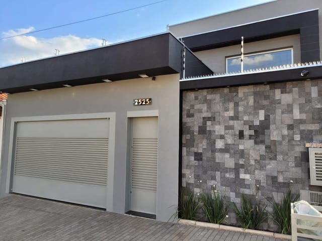 Casa com 275m² 3 quartos e 2 banheiros, à venda, no bairro Centro em Franca