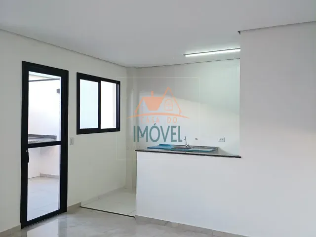 Casa 2 quartos e 2 banheiros, à venda ou para alugar, no bairro Jardim Petrópolis em Cotia