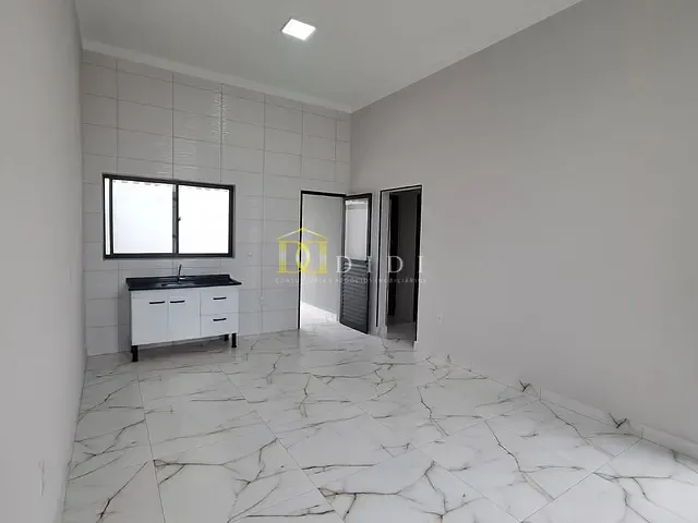Casa 2 quartos e 1 banheiro, à venda, no bairro Cambuí em Porto Feliz