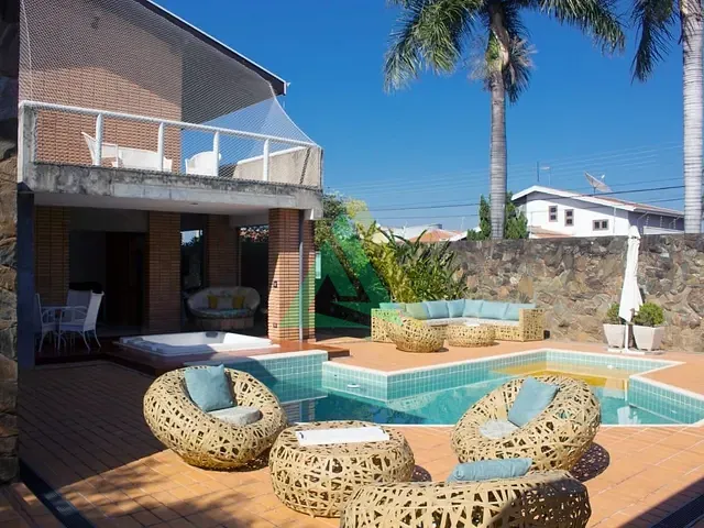 Casa com 900m² 3 quartos e 2 banheiros, à venda, no bairro Jardim Brasília em Mogi Mirim