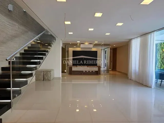 Casa 4 quartos e 6 banheiros, à venda, no bairro Condomínio Vale do Arvoredo em Londrina