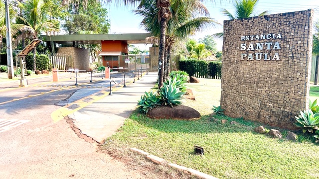 Casa com 1708m² 4 quartos e 4 banheiros, à venda, no bairro Estância Cabral em Cambé