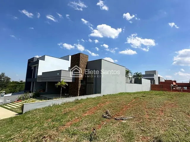 Casa 3 quartos e 5 banheiros, à venda, no bairro Condomínio Residencial Recanto das Águas em Nova Odessa