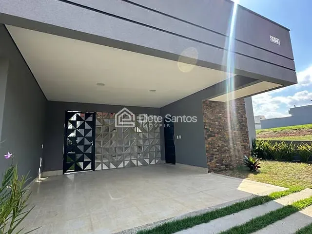 Casa 3 quartos e 5 banheiros, à venda, no bairro Condomínio Residencial Recanto das Águas em Nova Odessa
