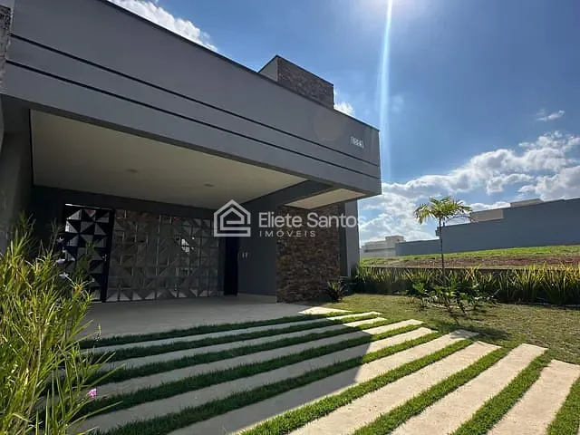 Casa 3 quartos e 5 banheiros, à venda, no bairro Condomínio Residencial Recanto das Águas em Nova Odessa