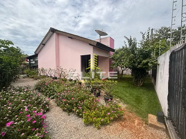 Casa 2 quartos e 2 banheiros, à venda, no bairro Loteamento Monte Líbano II em Sorriso