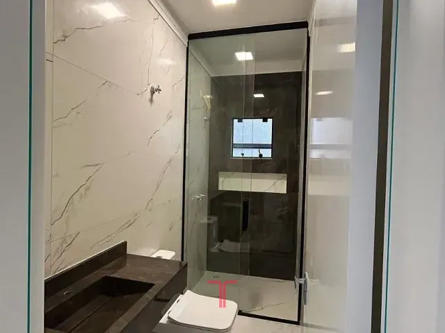 Casa 3 quartos e 2 banheiros, à venda, no bairro Eucaliptos em Fazenda Rio Grande