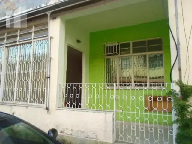 Casa com 89m² 3 quartos e 1 banheiro, à venda, no bairro Centro em Nova Iguaçu