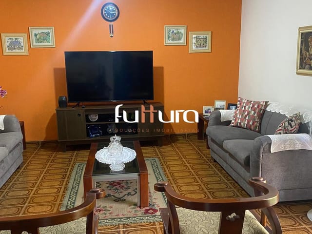 Casa com 647m², à venda, no bairro Setor Marista em Goiânia