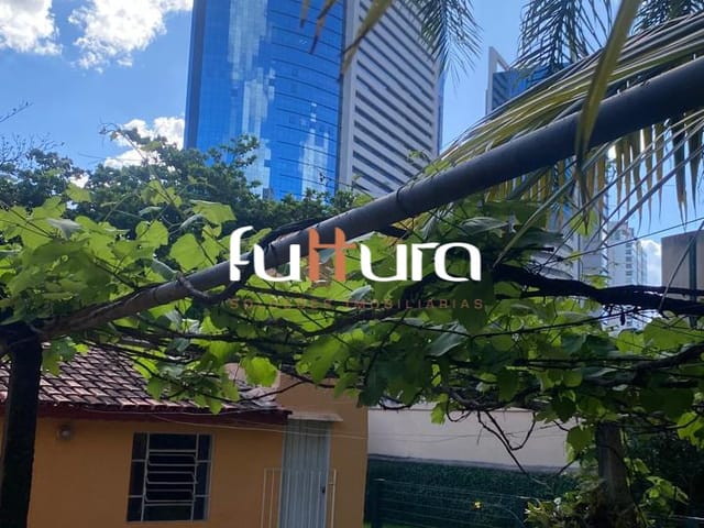 Casa com 647m², à venda, no bairro Setor Marista em Goiânia