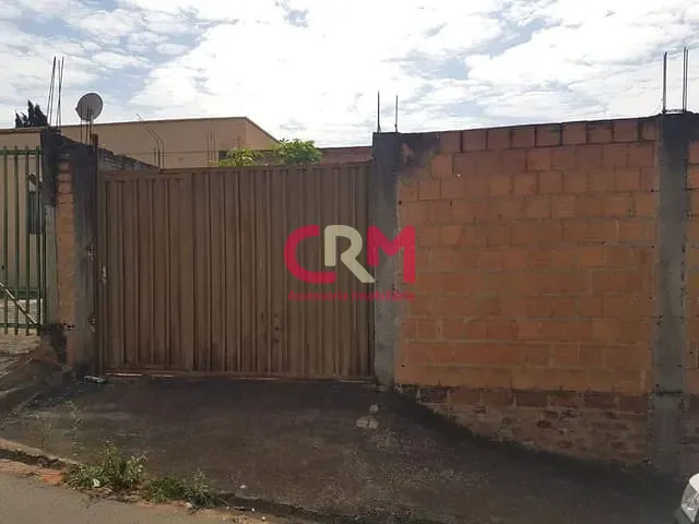 Casa com 200m² 1 quarto e 1 banheiro, à venda, no bairro Residencial Sobral I em Taquaritinga