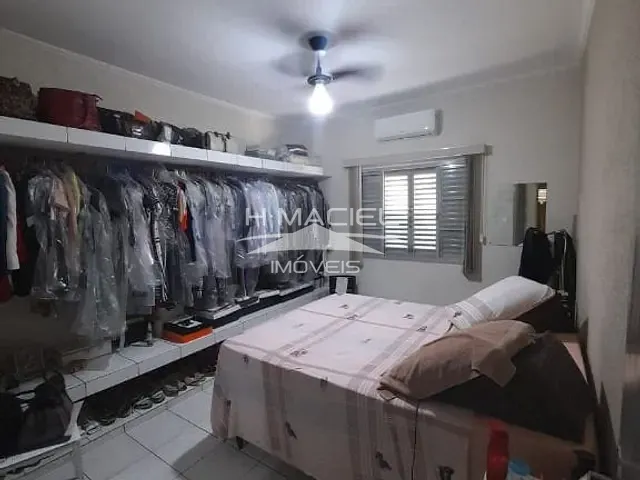 Casa com 397m² 4 quartos e 2 banheiros, à venda, no bairro Vila Esmeralda em Campinas