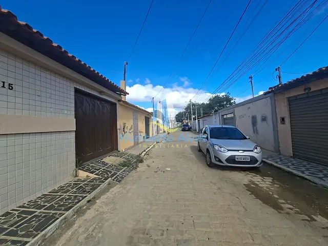 Casa 3 quartos e 2 banheiros, à venda, no bairro Zabelê em Vitória da Conquista