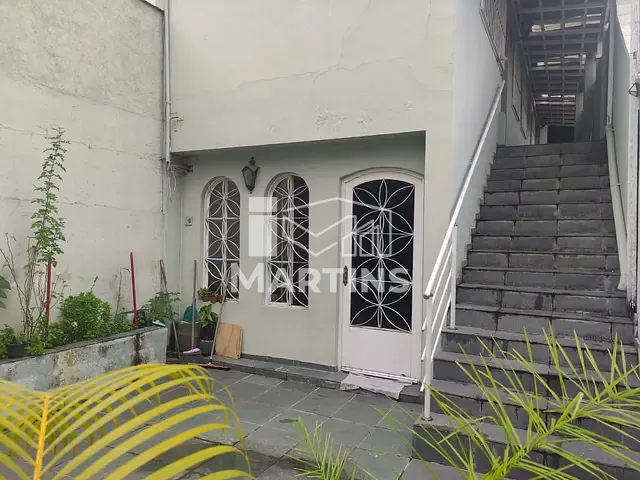 Casa 3 quartos e 5 banheiros, à venda, no bairro Jardim Pinheiros em São Paulo