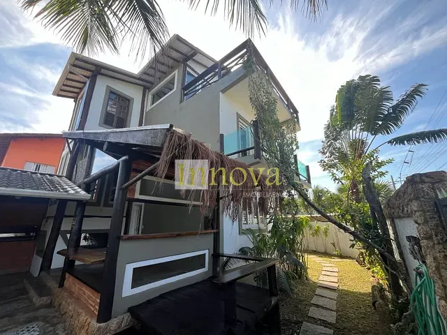 Casa com 360m² 3 quartos e 5 banheiros, à venda, no bairro Pontal de Santa Marina em Caraguatatuba