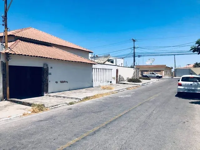 Casa 3 quartos e 1 banheiro, à venda, no bairro Jardim Bahia em Paulo Afonso