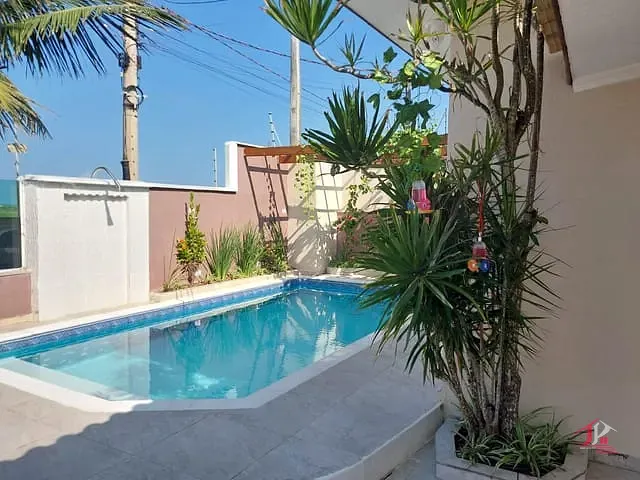Casa com 420m² 4 quartos e 6 banheiros, à venda, no bairro Cibratel II em Itanhaém
