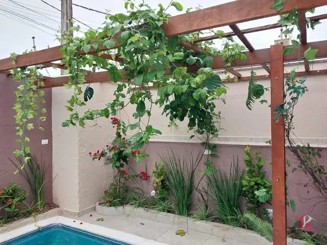 Casa com 420m² 4 quartos e 6 banheiros, à venda, no bairro Cibratel II em Itanhaém